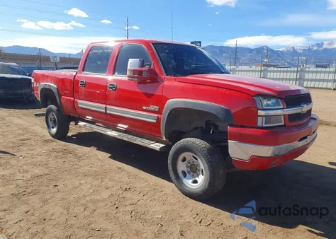2004 Chevrolet Silverado K2500 Heavy Duty z USA, uszkodzony, nr VIN 1GCHK23144F110145